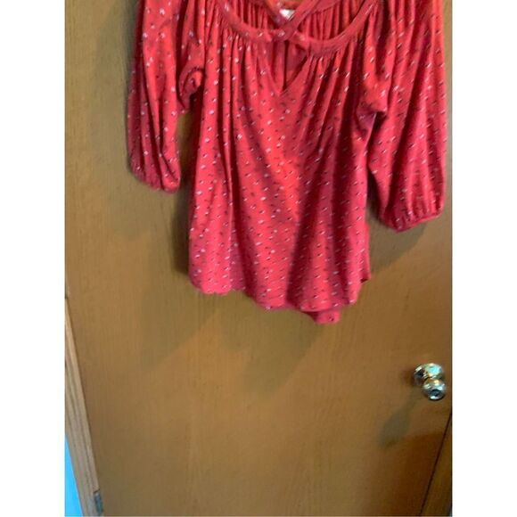 Lucky brand off of shoulder shirt - Picture 5 of 5